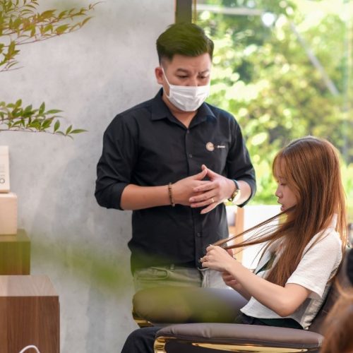 làm tóc trước du lịch bao lâu