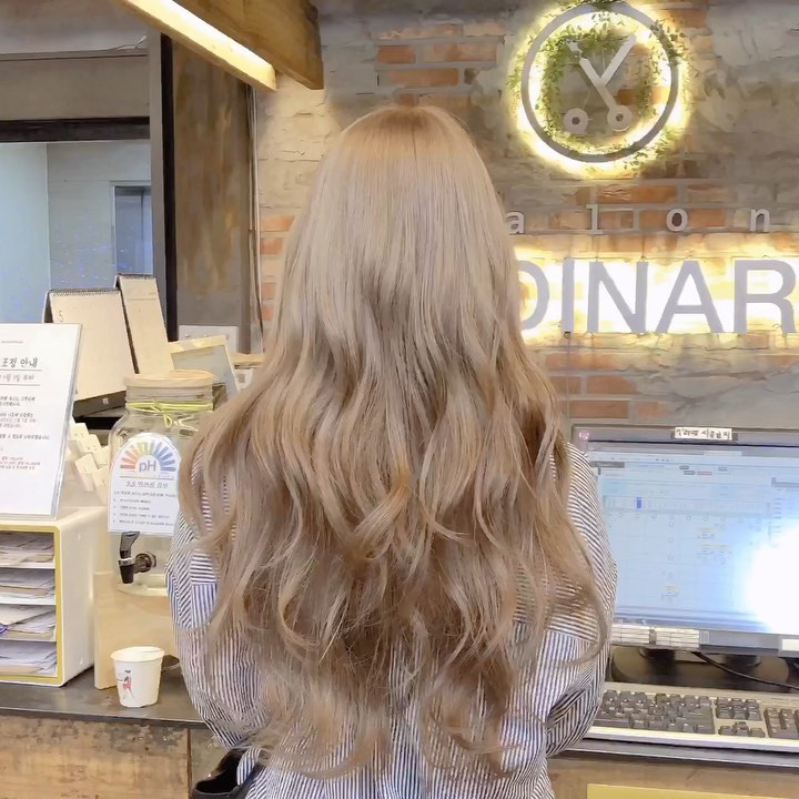 xu hướng màu tóc mùa hè 2026