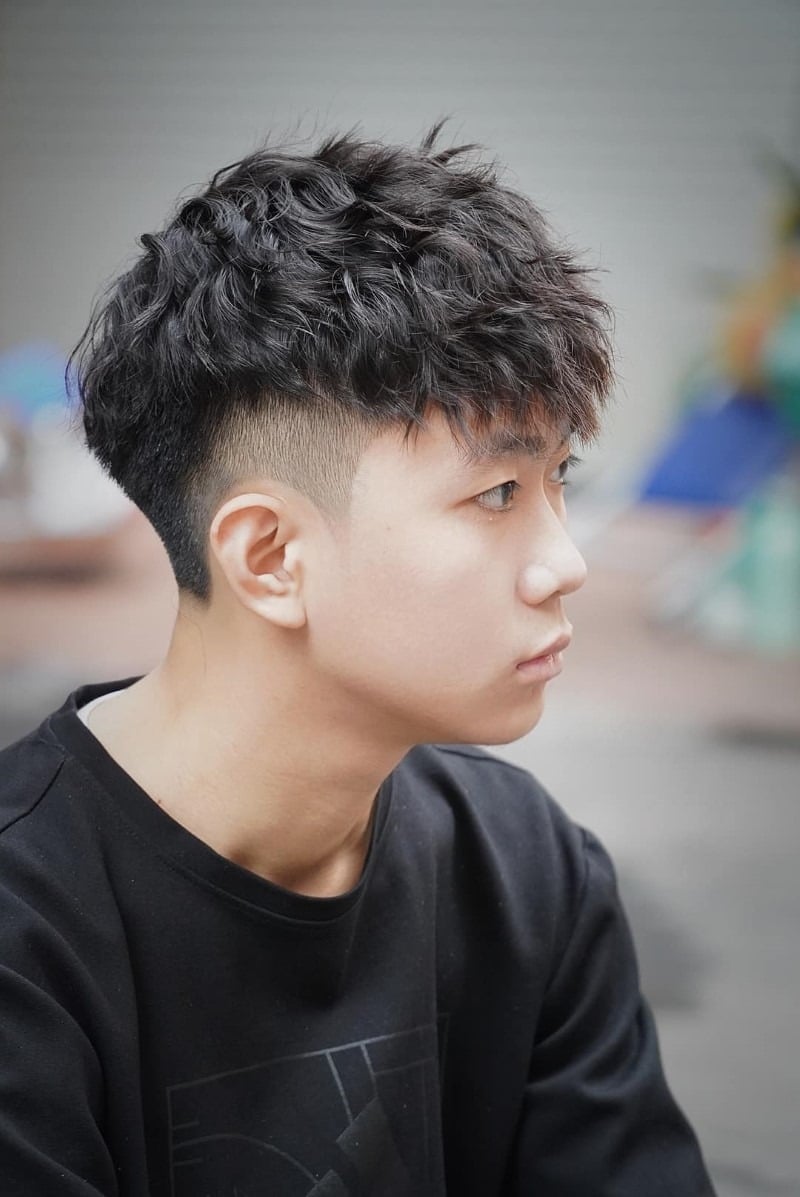 tóc uốn nam cho mùa hè